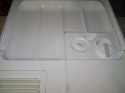 As you can see, the inside of the door is no longer disgusting!