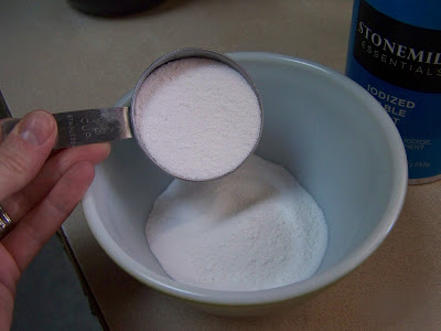 Mix well and store in airtight container Use as you would any powdered commercially available dishwasher detergent. I also put vinegar in the "jet dry" compartment to help as a rinsing agent.